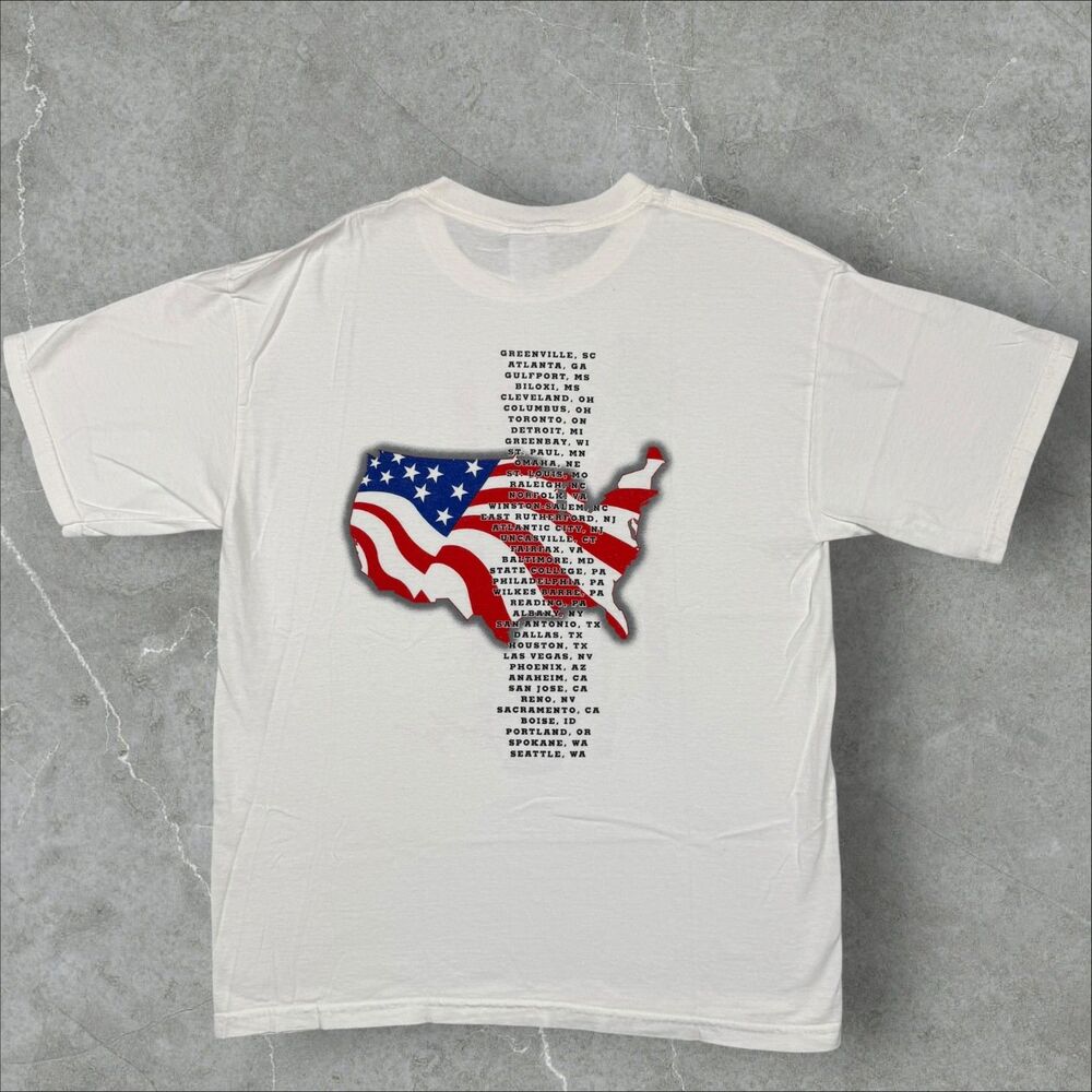 Vintage Dolly Parton WW2 Style Pin Up Model USA Flag Y2K Tour Concert TShirt - L - Picture 2 of 7